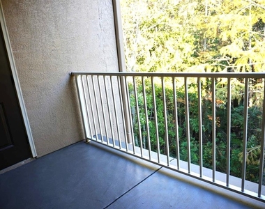 14341 Fredricksburg Drive - Photo Thumbnail 11