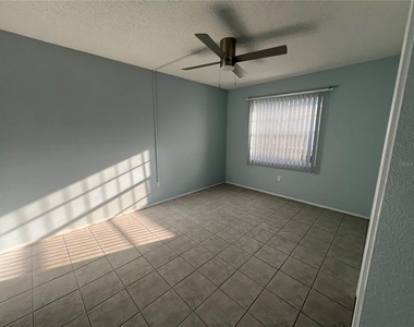 810 Kings Court - Photo Thumbnail 8