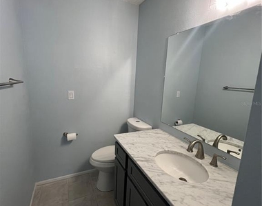 810 Kings Court - Photo Thumbnail 9