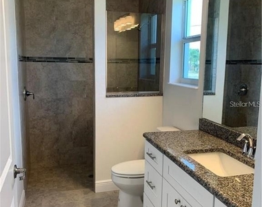 266 Rockwood Street Nw - Photo Thumbnail 5