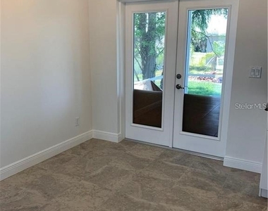 266 Rockwood Street Nw - Photo Thumbnail 6