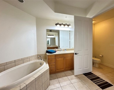 98 Vivante Boulevard - Photo Thumbnail 36