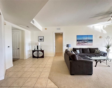 98 Vivante Boulevard - Photo Thumbnail 5