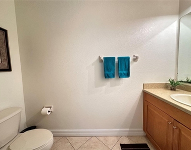 98 Vivante Boulevard - Photo Thumbnail 8