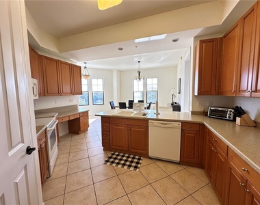 98 Vivante Boulevard - Photo Thumbnail 30