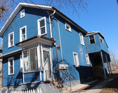 335 Phelps Street - Photo Thumbnail 1