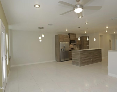 5545 Buckley Drive - Photo Thumbnail 13