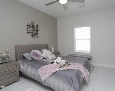 5545 Buckley Drive - Photo Thumbnail 23