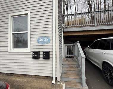 38 New Haven Avenue - Photo Thumbnail 13