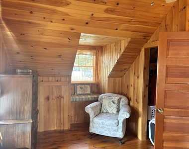 42 Sea Breeze Avenue - Photo Thumbnail 8