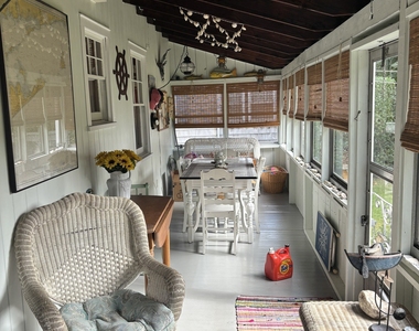 42 Sea Breeze Avenue - Photo Thumbnail 11