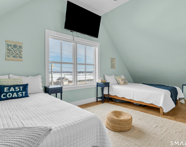 49 Circle Beach Road - Photo Thumbnail 8