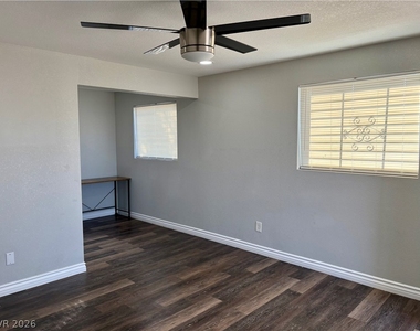 508 N 15th Street - Photo Thumbnail 8