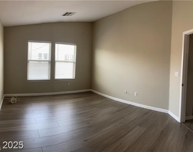 9318 Square Dance Place - Photo Thumbnail 17
