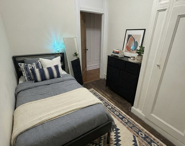 190 Claremont Avenue - Photo Thumbnail 1