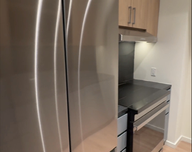 Copy of Copy of Copy of Luxury Building at Jay Street-MetroTech - Photo Thumbnail 1