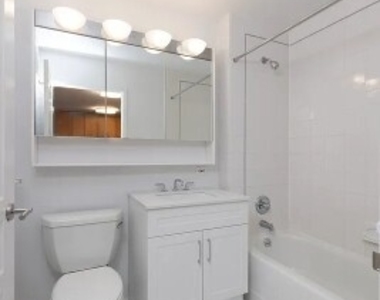 Soho Meets Nolita - Photo Thumbnail 5