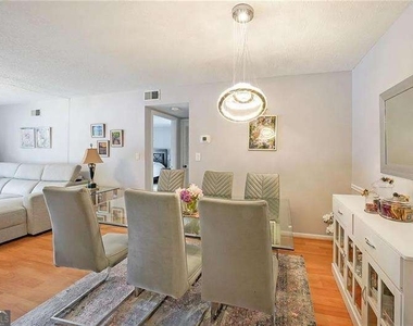 6851 Roswell Road - Photo Thumbnail 18