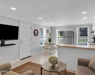 512 Main Avenue - Photo Thumbnail 11