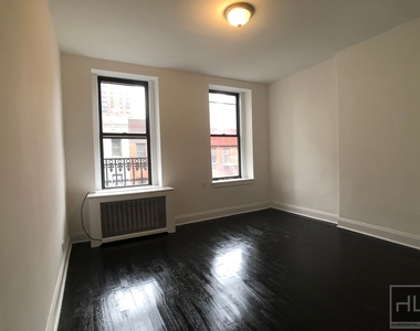 East 89th Street - Photo Thumbnail 6