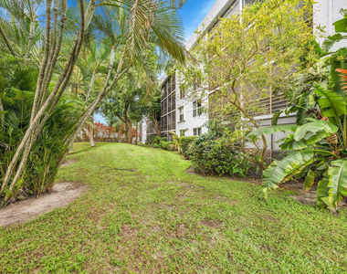 118 Royal Park Drive - Photo Thumbnail 25