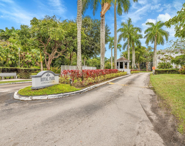 118 Royal Park Drive - Photo Thumbnail 18