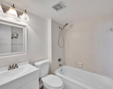 118 Royal Park Drive - Photo Thumbnail 17