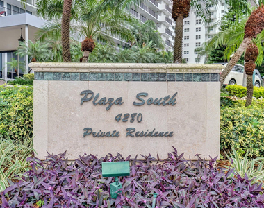 4280 Galt Ocean Drive - Photo Thumbnail 62