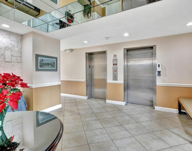 2555 Ne 11th Street - Photo Thumbnail 24