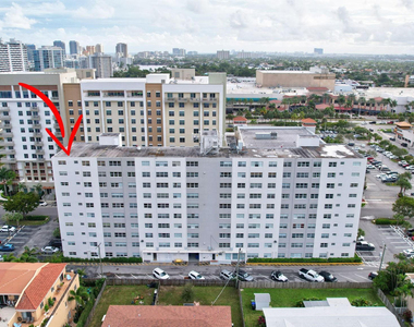 2555 Ne 11th Street - Photo Thumbnail 28
