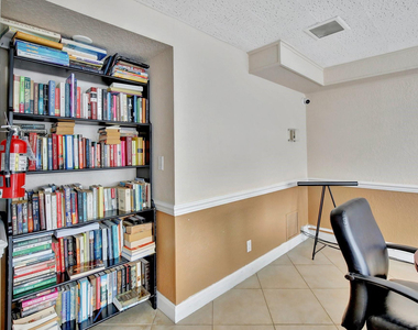 2555 Ne 11th Street - Photo Thumbnail 25