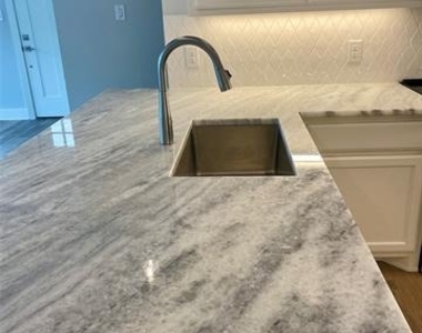 9600 Sullivan Lane - Photo Thumbnail 10