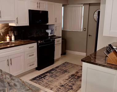 4100 Galt Ocean Drive - Photo Thumbnail 11