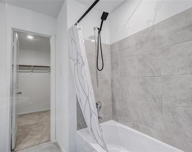 3505 Flicker Lane - Photo Thumbnail 17