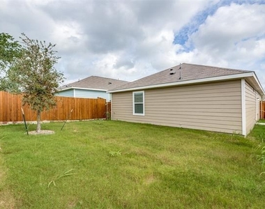 3505 Flicker Lane - Photo Thumbnail 24
