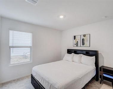 3505 Flicker Lane - Photo Thumbnail 19