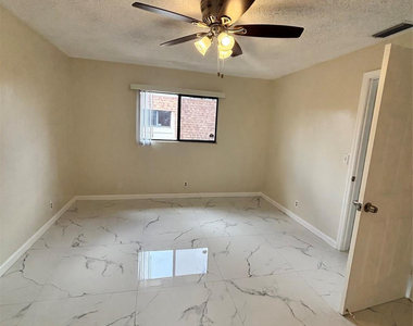 224 San Remo Boulevard - Photo Thumbnail 21