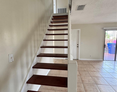 224 San Remo Boulevard - Photo Thumbnail 16