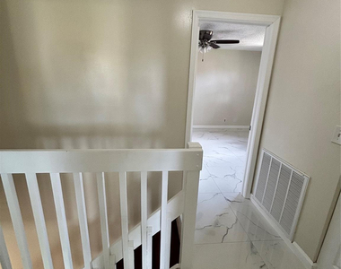 224 San Remo Boulevard - Photo Thumbnail 32
