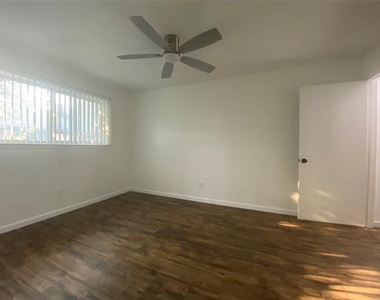 3420 Hidalgo Drive - Photo Thumbnail 15