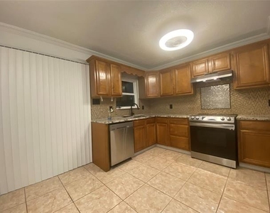 3420 Hidalgo Drive - Photo Thumbnail 10