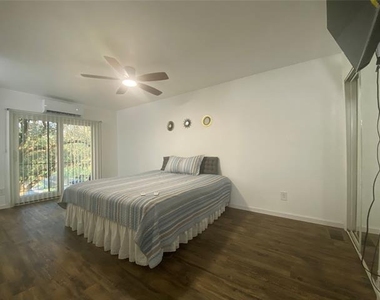 3420 Hidalgo Drive - Photo Thumbnail 17