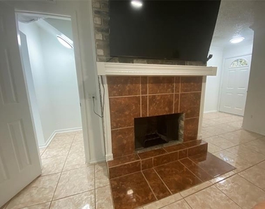3420 Hidalgo Drive - Photo Thumbnail 8