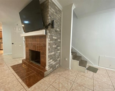 3420 Hidalgo Drive - Photo Thumbnail 7