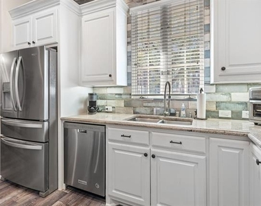 8444 Library Street - Photo Thumbnail 11