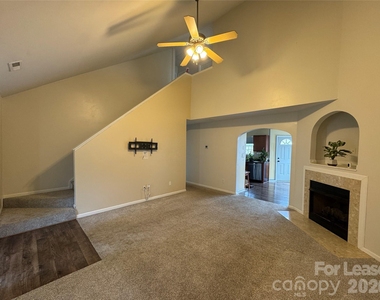 11251 Joe Morrison Lane - Photo Thumbnail 3