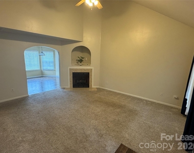 11251 Joe Morrison Lane - Photo Thumbnail 2