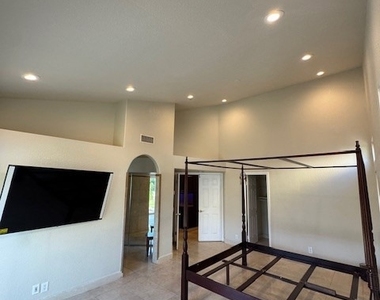 3350 Deaver - Photo Thumbnail 7
