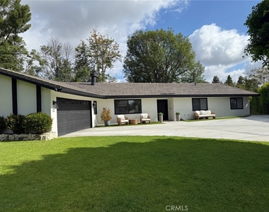 1530 Robin Way - Photo Thumbnail 22