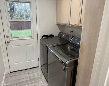 1530 Robin Way - Photo Thumbnail 10